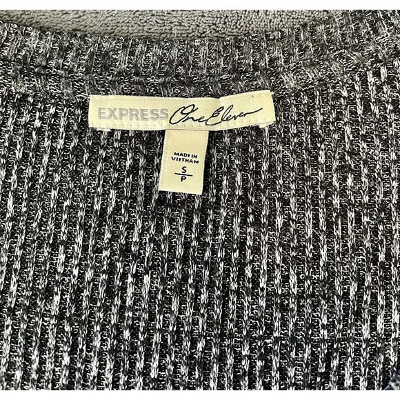 Express One Eleven Womens Pullover Sweater Gray V Neck Size S Lightly Worn - Picture 3 of 5